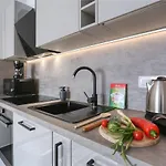 Apartament Perla With Free Parking *