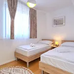 Apartament Perla With Free Parking Zadar