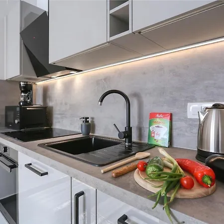 Apartment Perla With Free Parking *