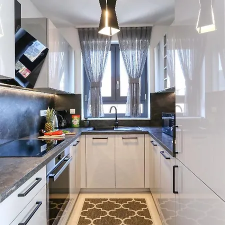 Perla With Free Parking Apartment *