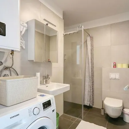 Perla With Free Parking Zadar