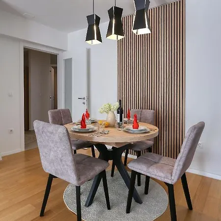 Perla With Free Parking Zadar