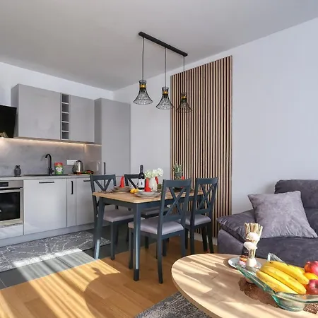 Perla With Free Parking Zadar