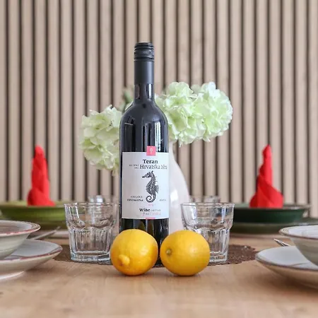 Apartment Perla With Free Parking