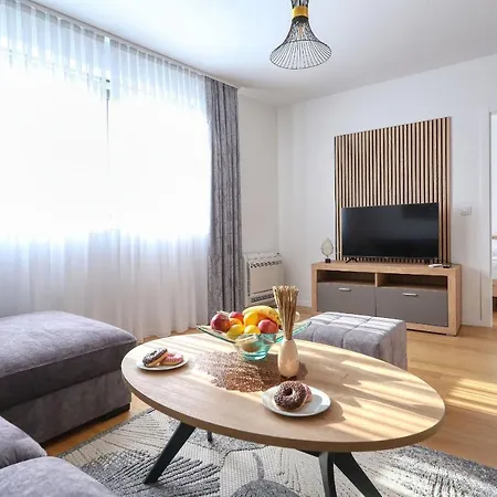 Perla With Free Parking Zadar