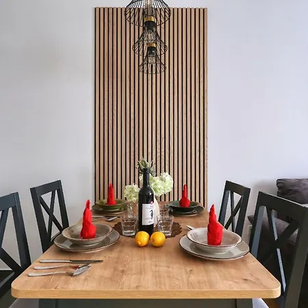 Perla With Free Parking