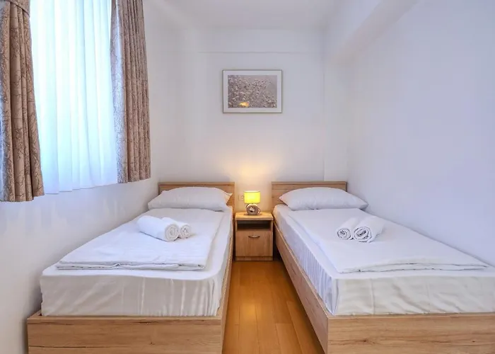 Perla With Free Parking Zadar