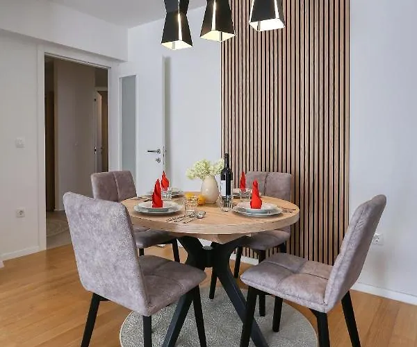 Perla With Free Parking Zadar