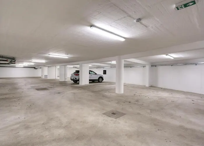 Perla With Free Parking