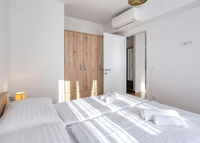 Perla With Free Parking * Zadar