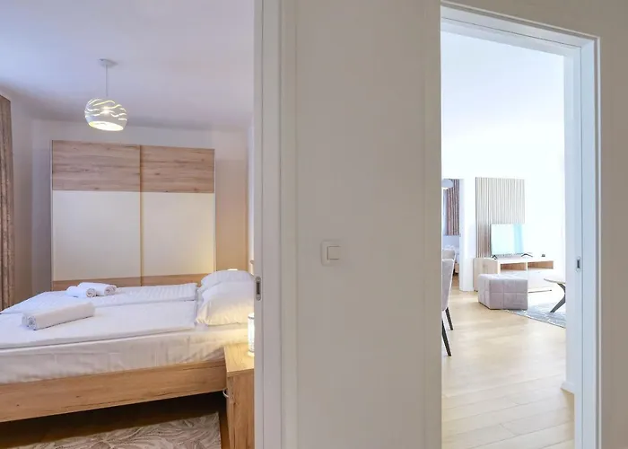 Perla With Free Parking Apartamento Zadar