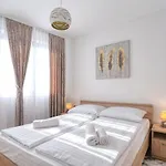 Апартаменты Perla With Free Parking