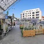 Perla With Free Parking Апартаменты
