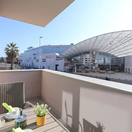 Apartament Perla With Free Parking *