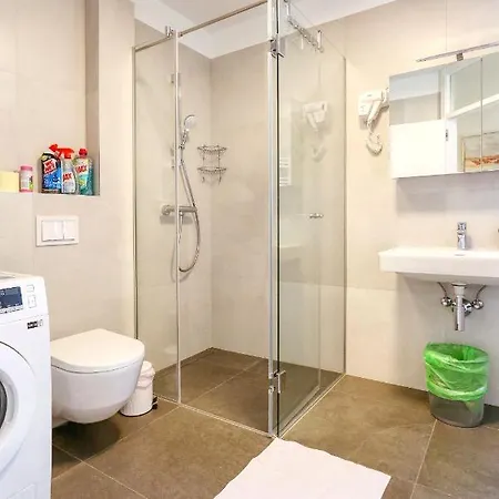 Perla With Free Parking Appartement
